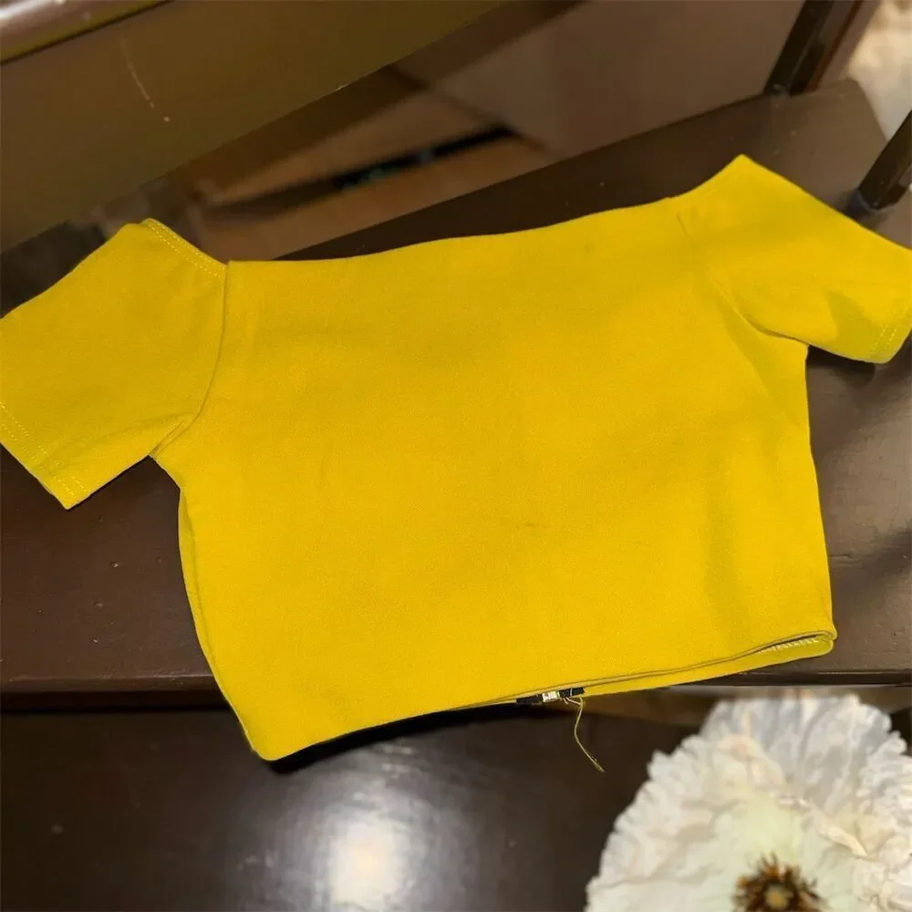 Misguided Yellow Crop top Size 6 Short Sleeve Round Neck Top with full back zip